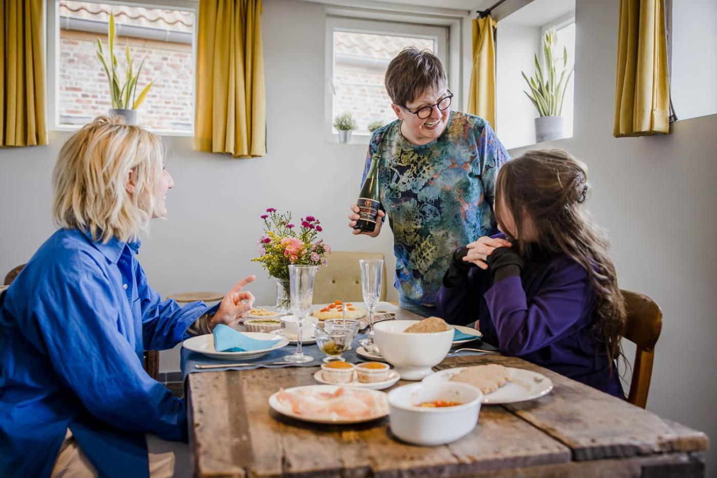 B&B Art.14 Morkhoven Eksteriør bilde